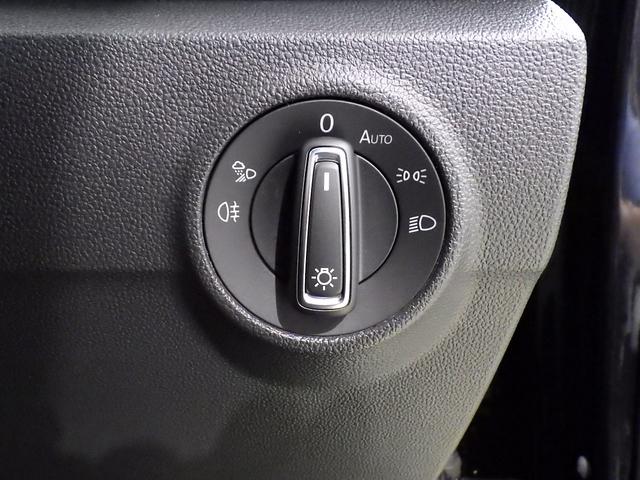 Ｔ－ロック ＴＳＩ　スタイル　認定中古車　アルミホイール　スマートキー　ＥＴＣ　盗難防止システム　記録簿　サイドエアバッグ　横滑り防止装置　アダプティブクルーズコントロール（10枚目）
