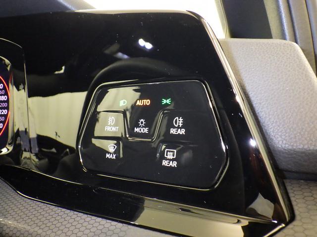 ゴルフＧＴＩ ベースグレード　認定中古車　ワンセグＴＶ　シートヒーター　アルミホイール　スマートキー　ＥＴＣ　盗難防止システム　記録簿　サイドエアバッグ　横滑り防止装置　オートクルーズコントロール（9枚目）
