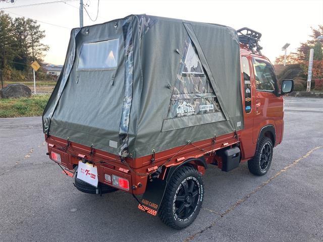 ジャンボエクストラ　４ＷＤ　Ｂｕｇ－ｔｒｕｃｋ仕様　オートマ　ナビ　フルセグＴＶ　バックカメラ　ドライブレコーダー　オートライト　電動格納ドアミラー　プッシュスタート　コーナーセンサー　横滑り防止機能アイドリングストップ(7枚目)