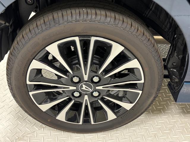 タント カスタムＲＳ　カーナビ　全方位カメラ　ドラレコ　ＣＶＴ　シートヒーター　ターボエンジン　両側電動スライドドア　オートライト　オートエアコン　ＬＥＤヘッドランプ　ＬＥＤフォグランプ（22枚目）