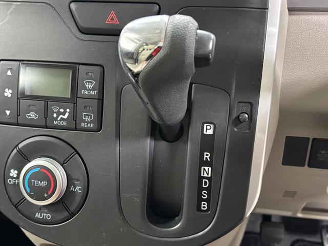 タント Ｘ　４ＷＤ　スマートセレクションＳＡ　純正ナビ　ＥＴＣ　カーナビ　ＥＴＣ　オートライト　ＣＶＴ　オートエアコン　片側電動スライドドア（12枚目）