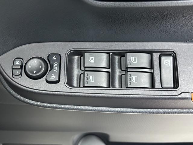 タント ファンクロス　４ＷＤ　ディスプレイオーディオ　ＥＴＣ　ディスプレイオーディオ　バックカメラ　　　ＥＴＣ　シートヒーター　クルーズコントロール　両側電動スライドドア　オートライト　オートエアコン　ＬＥＤヘッドランプ　ＬＥＤフォグランプ　ＣＶＴ（62枚目）