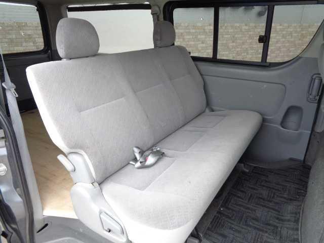 ハイエースバン ロングスーパーGL 4WD キーレスエントリー 社外フロントスポイラー 社外アルミ ETC ナビ バックカメラ ターボ(11枚目)