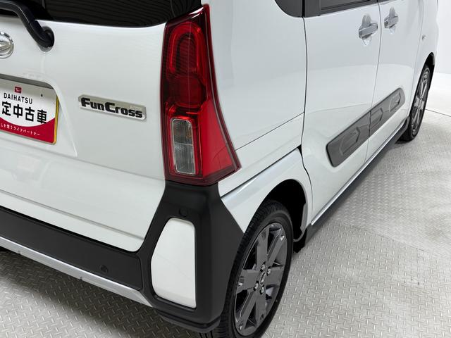 タント ファンクロスターボ　ディスプレイオーディオ　バックカメラ　　シートヒーター　ターボエンジン　クルーズコントロール　両側電動スライドドア　オートライト　オートエアコン　ＬＥＤヘッドランプ　ＬＥＤフォグランプ　ＣＶＴ（42枚目）