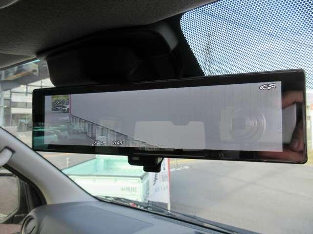 キャラバン ロングEX ワンオーナー 禁煙車使用 衝突被害軽減システム キーレスエントリー 全方位カメラ アラウンドビューモニター スマートルームミラー マニュアルエアコン パワーウインドウ 社外アルミ 横滑り防止(17枚目)