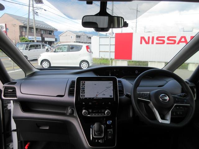 e-パワー ハイウェイスターV 防水シート 当店試乗車(3枚目)