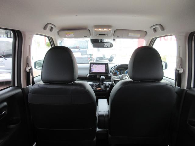 デイズ ハイウェイスターGタボアバンクロムプロパイロットED ターボ4WD・プロパイロット・純正9インチナビ・アラウンドビューモニター・LEDライト・フォグ・ETC・電動パーキング・ブレーキホールド・シートヒーター・後側方車両検知警報・後退時車両検知警報(15枚目)