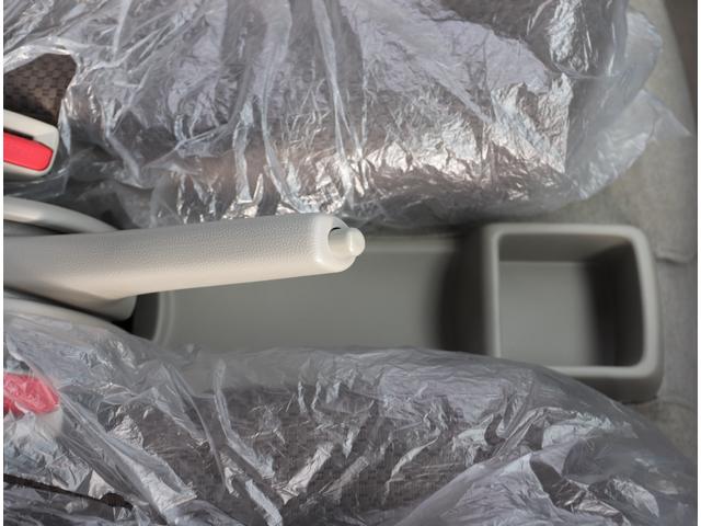 クリッパーバン GX パートタイム4WD 届出済未使用車 エマージェンシーブレーキ 踏み間違い衝突防止アシスト LEDヘッドランプ&ハイビームアシスト 車線逸脱警報 横滑り防止装置 シートヒーター キーレスエントリー(25枚目)