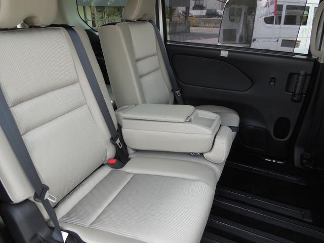 セレナ ハイウェイスターV 4WD 純正10インチナビTV 360°セーフティアシスト アラウンドビューモニター ハンズフリー両側オートスライドドア ドライブレコーダー ETC オートクルーズ アダプティブLEDヘッドランプ(29枚目)