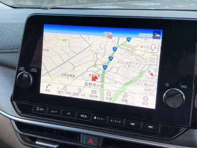 オーラ 1.2 G FOUR 4WD プロパイロット 日産コネクトナビゲーショ ワンオーナー車 エマブレ 全周囲 LDW 記録簿 アダプティブクルーズ 盗難防止システム オートエアコン スマートキー バックカメラ LEDライト アルミホイール 4WD ETC車載器 ナビTV 禁煙(8枚目)