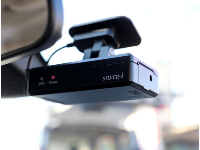 NV150AD VE 4WD メモリーナビ バックモニター エマージェンシーブレーキ 車線逸脱警報 横滑り防止装置 走行9660キロ ETC ドライブレコーダー キーレスエントリー 100V電源ソケット 電動格納ドアミラー(7枚目)