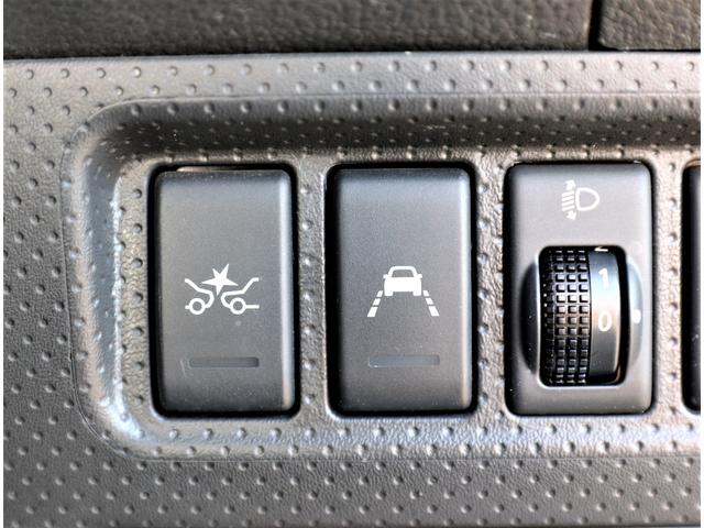 NV150AD VE 4WD メモリーナビ バックモニター エマージェンシーブレーキ 車線逸脱警報 横滑り防止装置 走行9660キロ ETC ドライブレコーダー キーレスエントリー 100V電源ソケット 電動格納ドアミラー(10枚目)