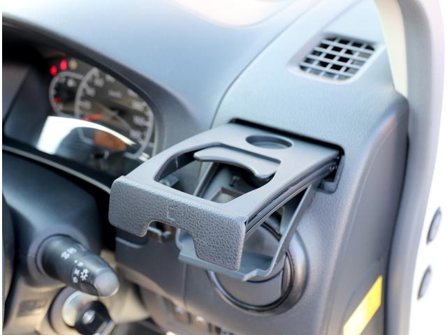 NV150AD VE 4WD メモリーナビ バックモニター エマージェンシーブレーキ 車線逸脱警報 横滑り防止装置 走行9660キロ ETC ドライブレコーダー キーレスエントリー 100V電源ソケット 電動格納ドアミラー(20枚目)