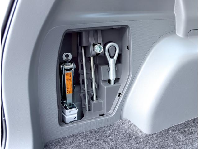 NV150AD VE 4WD メモリーナビ バックモニター エマージェンシーブレーキ 車線逸脱警報 横滑り防止装置 走行9660キロ ETC ドライブレコーダー キーレスエントリー 100V電源ソケット 電動格納ドアミラー(46枚目)