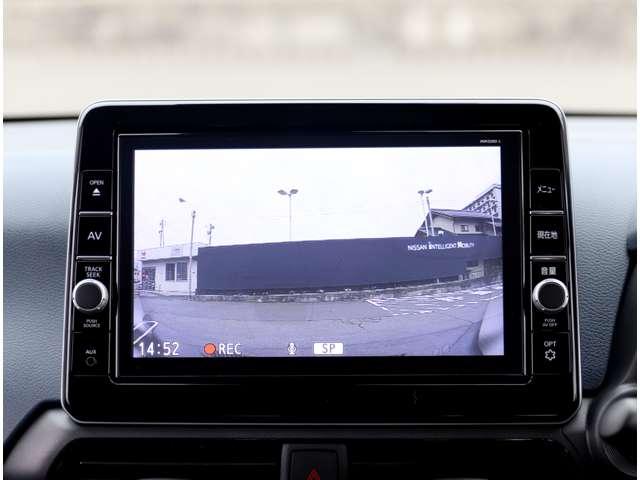 デイズ ６６０　ハイウェイスターＧターボ　プロパイロット　エディション　純正９インチナビＴＶ　アルミ　イモビ　エアバック　ＬＥＤヘッドライト　レーダークルーズ　インテリジェントキー　レーンアシスト　キーレス　ドライブレコーダー　サイドカメラ　アイドリングストップ　エアコン　メモリ－ナビ　ＡＢＳ（8枚目）