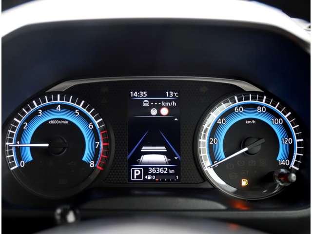 ルークス ６６０　ハイウェイスターＧターボ　プロパイロット　エディション　４ＷＤ　純正９インチナビＴＶ　追従クルコン　ＬＥＤ　禁煙　インテリキー　レーンアシスト　アイドリングストップ　エアコン　カーテンエアバッグ　４ＷＤ　アルミ　ＥＴＣ　ＡＢＳ　ドラレコ　サイドカメラ　パワーステアリング　メモリーナビ（4枚目）