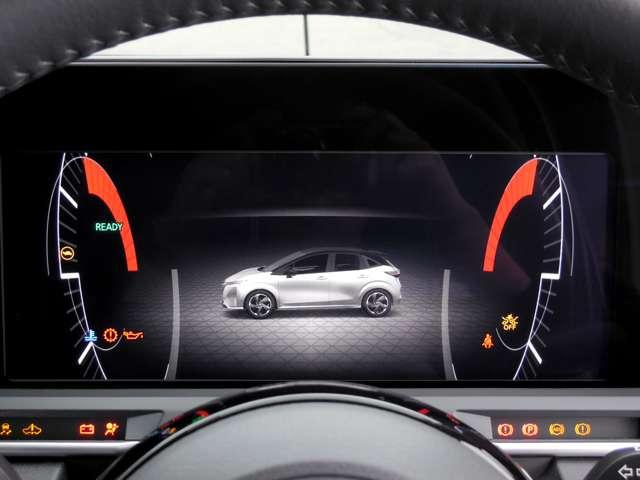 オーラ １．２　Ｇ　アラウンドビューモニター　全方位運転支援　自動（被害軽減）ブレーキ　ＬＥＤ　ＬＫＡ　サイドカメラ　ドライブレコーダー　カーテンエアバッグ　イモビライザー　アルミホイール　禁煙　インテリジェントキー　パワーウィンドウ　ワンオーナー　エアバッグ（4枚目）