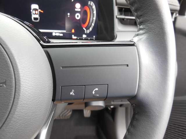 オーラ １．２　Ｇ　アラウンドビューモニター　全方位運転支援　自動（被害軽減）ブレーキ　ＬＥＤ　ＬＫＡ　サイドカメラ　ドライブレコーダー　カーテンエアバッグ　イモビライザー　アルミホイール　禁煙　インテリジェントキー　パワーウィンドウ　ワンオーナー　エアバッグ（12枚目）