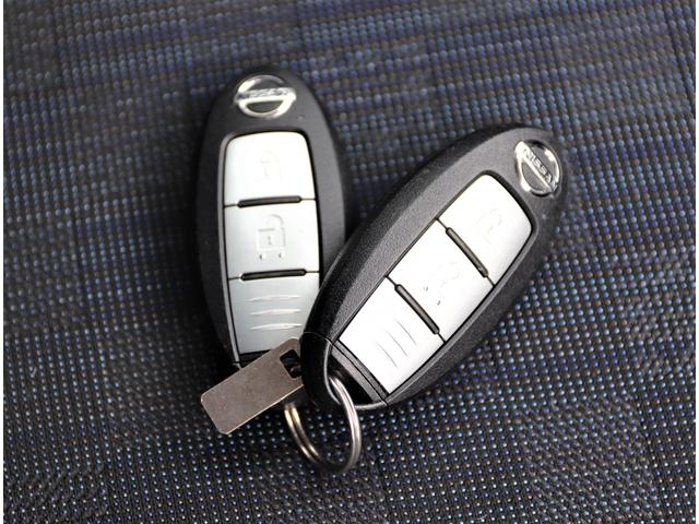 デイズ ハイウェイスターＸ　プロパイロットエディション　４ＷＤ　純正メモリーナビ／フルセグＴＶ　アラウンドビューモニター　ＥＴＣ　ドライブレコーダー　踏み間違い衝突防止　シートヒーター　ＬＥＤヘッドランプ　ハイビームアシスト　オートブレーキホールド（17枚目）