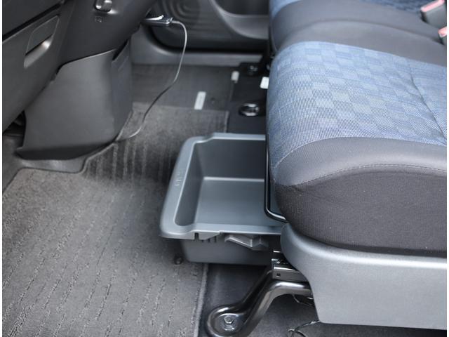 デイズ ハイウェイスターＸ　プロパイロットエディション　４ＷＤ　純正メモリーナビ／フルセグＴＶ　アラウンドビューモニター　ＥＴＣ　ドライブレコーダー　踏み間違い衝突防止　シートヒーター　ＬＥＤヘッドランプ　ハイビームアシスト　オートブレーキホールド（29枚目）