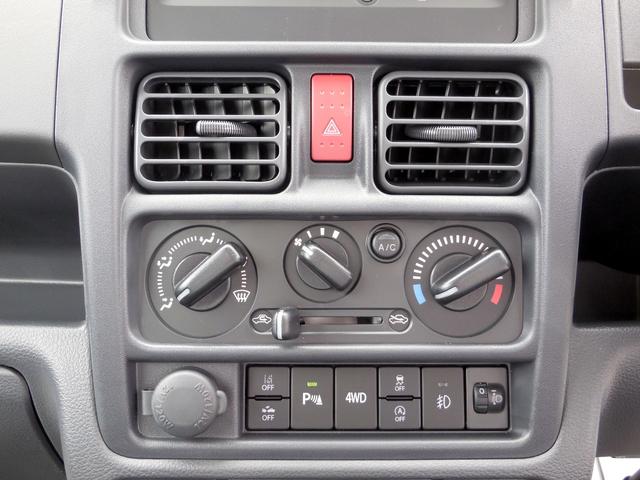 クリッパートラック GX パワステ 4WD エアコン 助手席エアバッグ 運転席エアバッグ パワーウインドウ アイドリングストップ キーレス(8枚目)