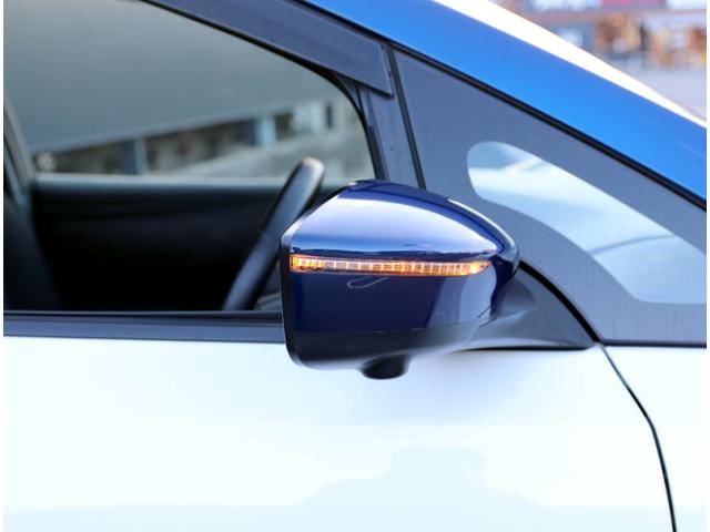 サイドターンランプ付電動格納式リモコンブラックドアミラー！