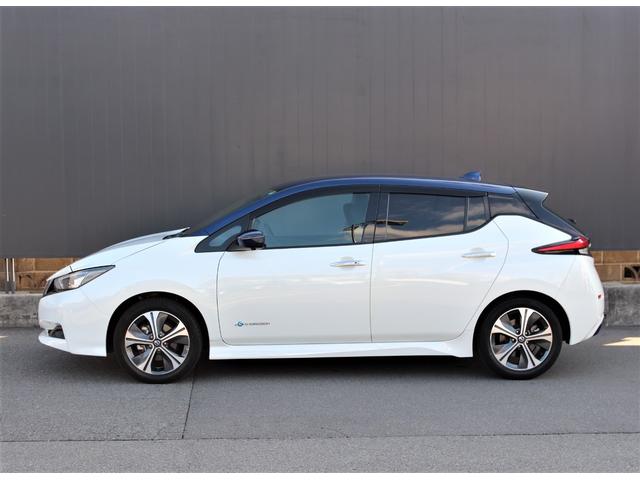 インテリジェント・ＦＣＷ（前方衝突予測警報）２台前のクルマも察知して、予め危険に備えられます！