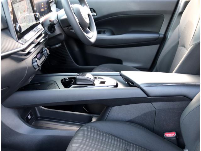 ノート Ｘ　日産コネクトナビＴＶ　アラウンドビューモニター　プロパイロット　全方位運転支援システム　ＳＯＳコール　ＬＥＤヘッドランプ＆ハイビームアシスト　ＥＴＣ２．０　ワイヤレス充電　オートブレーキホールド（32枚目）