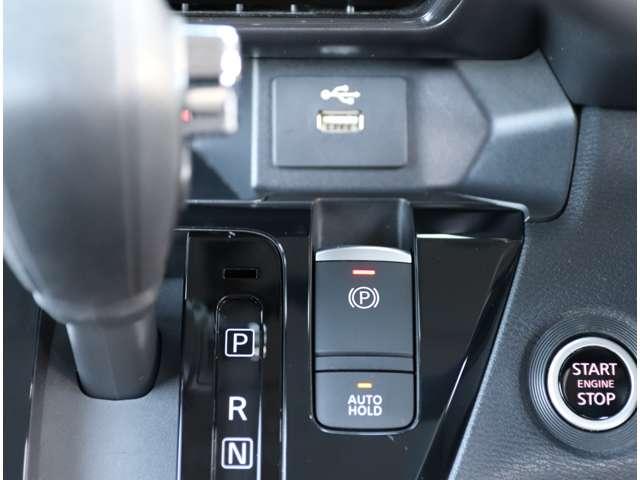 ルークス ６６０　ハイウェイスターＧターボ　アーバンクロム　プロパイロット　エディション　４ＷＤ　純正９インチナビＴＶ　３６０℃カメラ　ブレーキサポート　レーダークルーズコントロール　フルタイム４ＷＤ　寒冷地仕様　アイドリングストップ　インテリキー　盗難防止システム　車線逸脱警報　両側パワースライドドア　ドラレコ（14枚目）