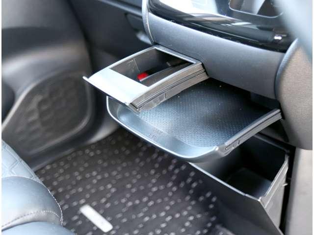 ルークス ６６０　ハイウェイスターＧターボ　アーバンクロム　プロパイロット　エディション　４ＷＤ　純正９インチナビＴＶ　３６０℃カメラ　ブレーキサポート　レーダークルーズコントロール　フルタイム４ＷＤ　寒冷地仕様　アイドリングストップ　インテリキー　盗難防止システム　車線逸脱警報　両側パワースライドドア　ドラレコ（20枚目）