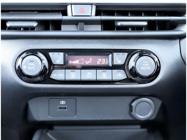 車内の温度を快適にキープ！フルオートエアコン！運転席・助手席シートヒーター付きです！