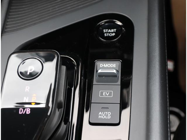 ＳＰＯＲＴ、ＥＣＯ、ＮＯＲＭＡＬの３種類のドライブモードを設定！オートブレーキホールド！ブレーキペダルから足を離しても自動的にブレーキ力が保持されるので、信号待ちなどで便利です！