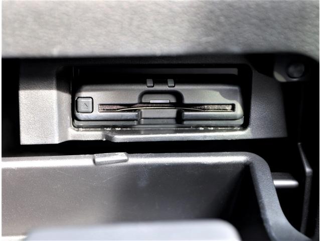 有料道路の料金所をキャッシュレスでスムーズに通過できるＥＴＣ搭載！