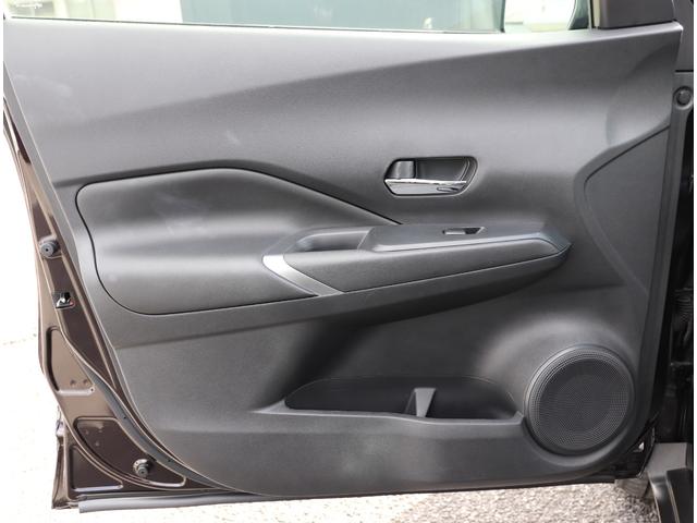 キックス Ｘ　ＦＯＵＲ　４ＷＤ　純正メモリーナビ／フルセグＴＶ　アラウンドビューモニター　ＳＯＳコール　オートブレーキホールド　インテリジェント・ルームミラー　ＬＥＤヘッドランプ＆フォグランプ　ハイビームアシスト（26枚目）