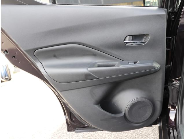 キックス Ｘ　ＦＯＵＲ　４ＷＤ　純正メモリーナビ／フルセグＴＶ　アラウンドビューモニター　ＳＯＳコール　オートブレーキホールド　インテリジェント・ルームミラー　ＬＥＤヘッドランプ＆フォグランプ　ハイビームアシスト（29枚目）