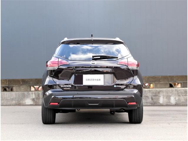 キックス Ｘ　ＦＯＵＲ　４ＷＤ　純正メモリーナビ／フルセグＴＶ　アラウンドビューモニター　ＳＯＳコール　オートブレーキホールド　インテリジェント・ルームミラー　ＬＥＤヘッドランプ＆フォグランプ　ハイビームアシスト（42枚目）