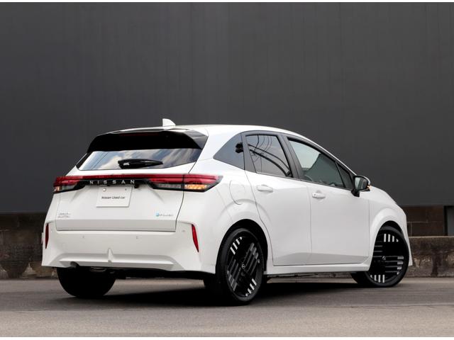 オーラ G 日産コネクトナビTV アラウンドビューモニター BOSEサウンド 全方位運転支援システム 前後ドライブレコーダー SOSコール ETC2.0 ワイヤレス充電 オートブレーキホールド 運転席パワーシート(60枚目)