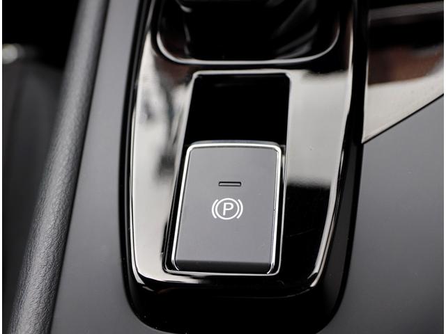 ノート Ｘ　純正９インチナビ／フルセグＴＶ　全方位運転支援システム　アラウンドビューモニター　前後ドライブレコーダー　ビルトインＥＴＣ　オートブレーキホールド　スマートルームミラー　アダプティブＬＥＤヘッドランプ（15枚目）