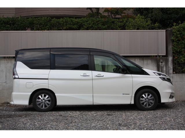 セレナ e-パワー ハイウェイスターV プロパイロット#プロパイロットパーキング#アラウンドビューモニター#後席モニター#エンジンスターター#LEDヘッドライト#グリルイルミネーション#横滑り防止機能(4枚目)