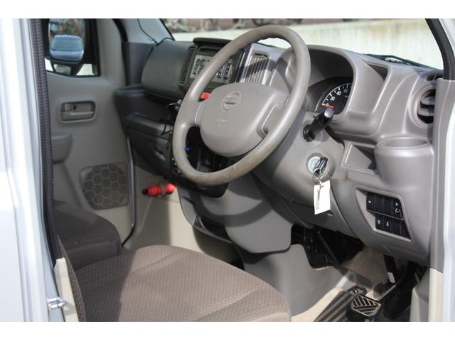 ＮＶ１００クリッパーバン ＧＸ　４ＷＤ！５ＡＧＳ車！ワンオーナー！（13枚目）