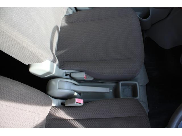 ＮＶ１００クリッパーバン ＧＸ　４ＷＤ！５ＡＧＳ車！ワンオーナー！（29枚目）