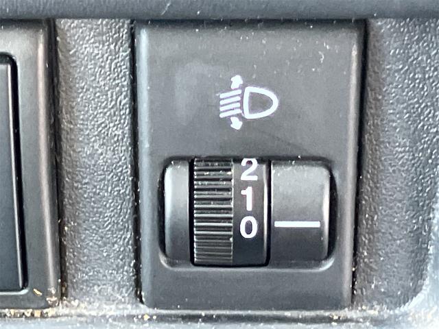 ＮＴ１００クリッパートラック ＧＸ　４ＷＤ　軽トラック　ＡＴ　キーレスエントリー　エアコン　パワーウィンドウ　運転席エアバッグ　助手席エアバッグ　ＣＤ（23枚目）