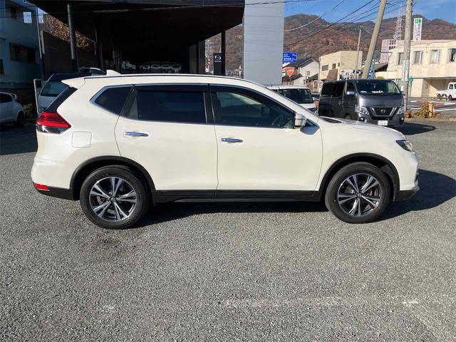 エクストレイル 20X 4WD ETC バックカメラ クリアランスソナー 衝突被害軽減システム ナビ TV オートライト 電動リアゲート アルミホイール スマートキー アイドリングストップ 電動格納ミラー CVT(18枚目)