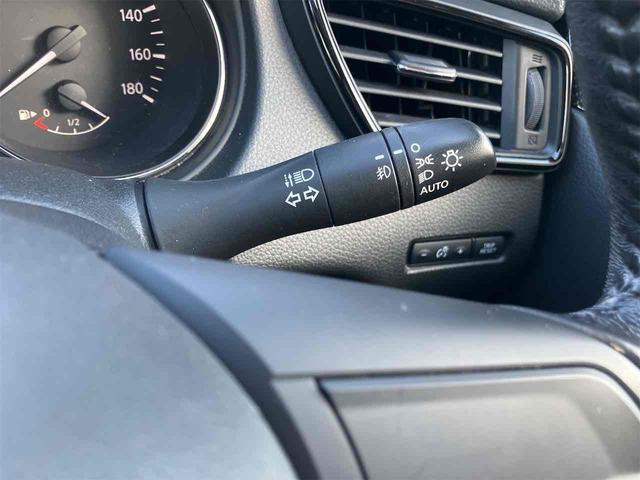 エクストレイル 20X 4WD ETC バックカメラ クリアランスソナー 衝突被害軽減システム ナビ TV オートライト 電動リアゲート アルミホイール スマートキー アイドリングストップ 電動格納ミラー CVT(41枚目)