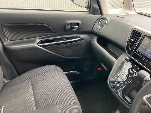 デイズルークス Ｘ　Ｖセレクション　４ＷＤ　ＥＴＣ　全周囲カメラ　両側電動スライドドア　ナビ　ＴＶ　衝突被害軽減システム　スマートキー　アイドリングストップ　電動格納ミラー　シートヒーター　ベンチシート　ＣＶＴ　盗難防止システム　ＡＢＳ（49枚目）