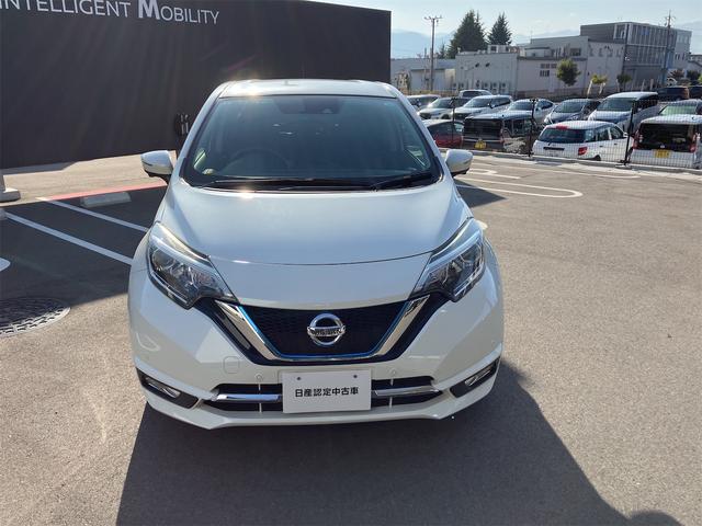 ノート e-パワー メダリスト ドライブレコーダー 全周囲カメラ ナビ TV クリアランスソナー オートクルーズコントロール レーンアシスト 衝突被害軽減システム アルミホイール オートライト LEDヘッドランプ スマートキー(12枚目)