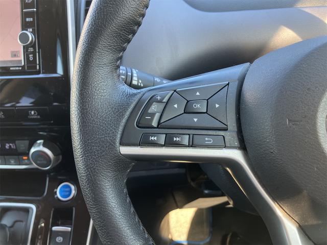 セレナ ｅ－パワー　ＸＶ　ＥＴＣ　全周囲カメラ　ナビ　オートクルーズコントロール　衝突被害軽減システム　両側電動スライドドア　オートライト　スマートキー　アイドリングストップ　電動格納ミラー　３列シート　ＣＶＴ　アルミホイール（7枚目）