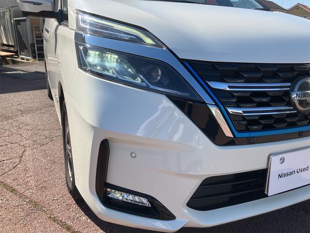 セレナ ｅ－パワー　ＸＶ　ＥＴＣ　全周囲カメラ　ナビ　オートクルーズコントロール　衝突被害軽減システム　両側電動スライドドア　オートライト　スマートキー　アイドリングストップ　電動格納ミラー　３列シート　ＣＶＴ　アルミホイール（21枚目）