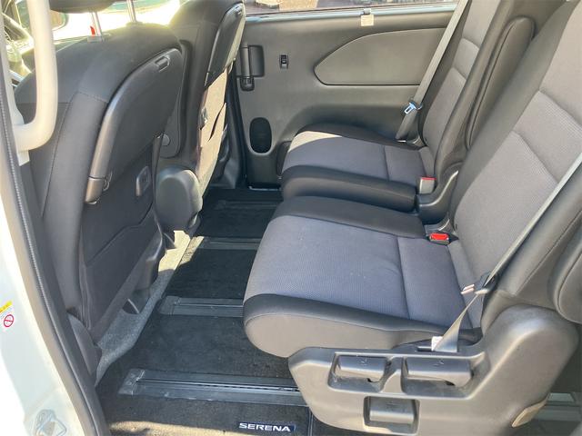 セレナ ｅ－パワー　ＸＶ　ＥＴＣ　全周囲カメラ　ナビ　オートクルーズコントロール　衝突被害軽減システム　両側電動スライドドア　オートライト　スマートキー　アイドリングストップ　電動格納ミラー　３列シート　ＣＶＴ　アルミホイール（30枚目）