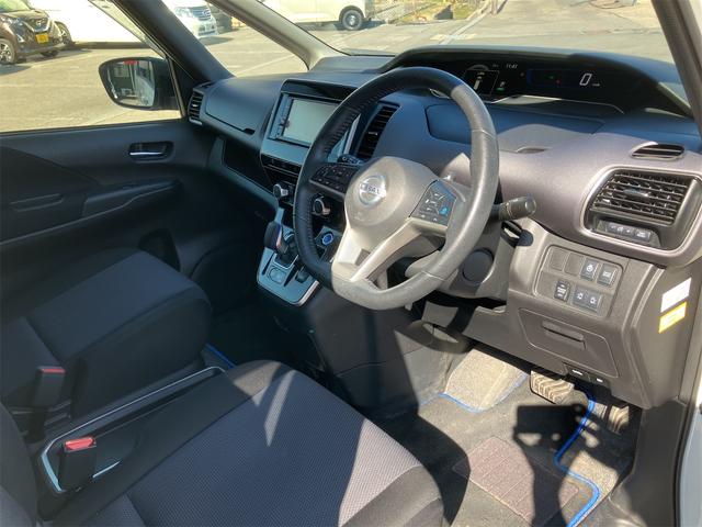 セレナ ｅ－パワー　ＸＶ　ＥＴＣ　全周囲カメラ　ナビ　オートクルーズコントロール　衝突被害軽減システム　両側電動スライドドア　オートライト　スマートキー　アイドリングストップ　電動格納ミラー　３列シート　ＣＶＴ　アルミホイール（34枚目）